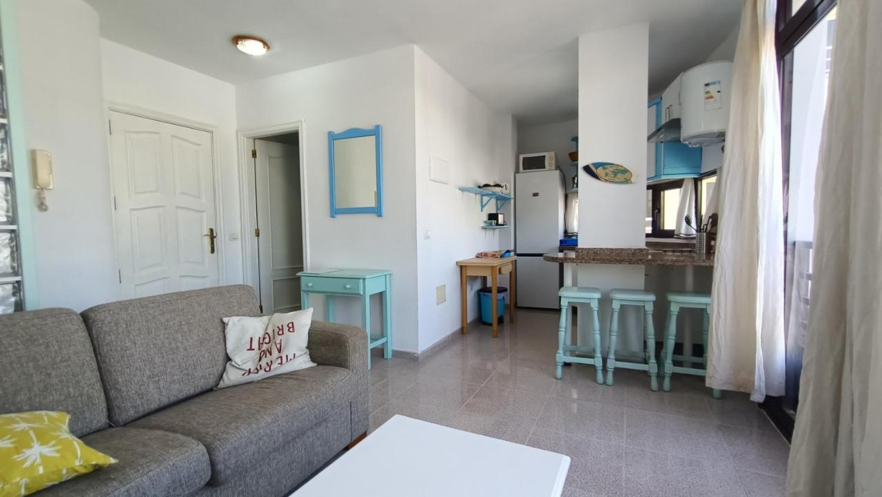 Alquilaencanarias El Medano Beach 1 Ngoại thất bức ảnh